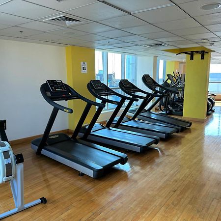 Cozy Marina & Sea View Apt In Bay Central Tower Dubai Marina With Modern Gym & Pool, Steps To Beach & Metro Kültér fotó
