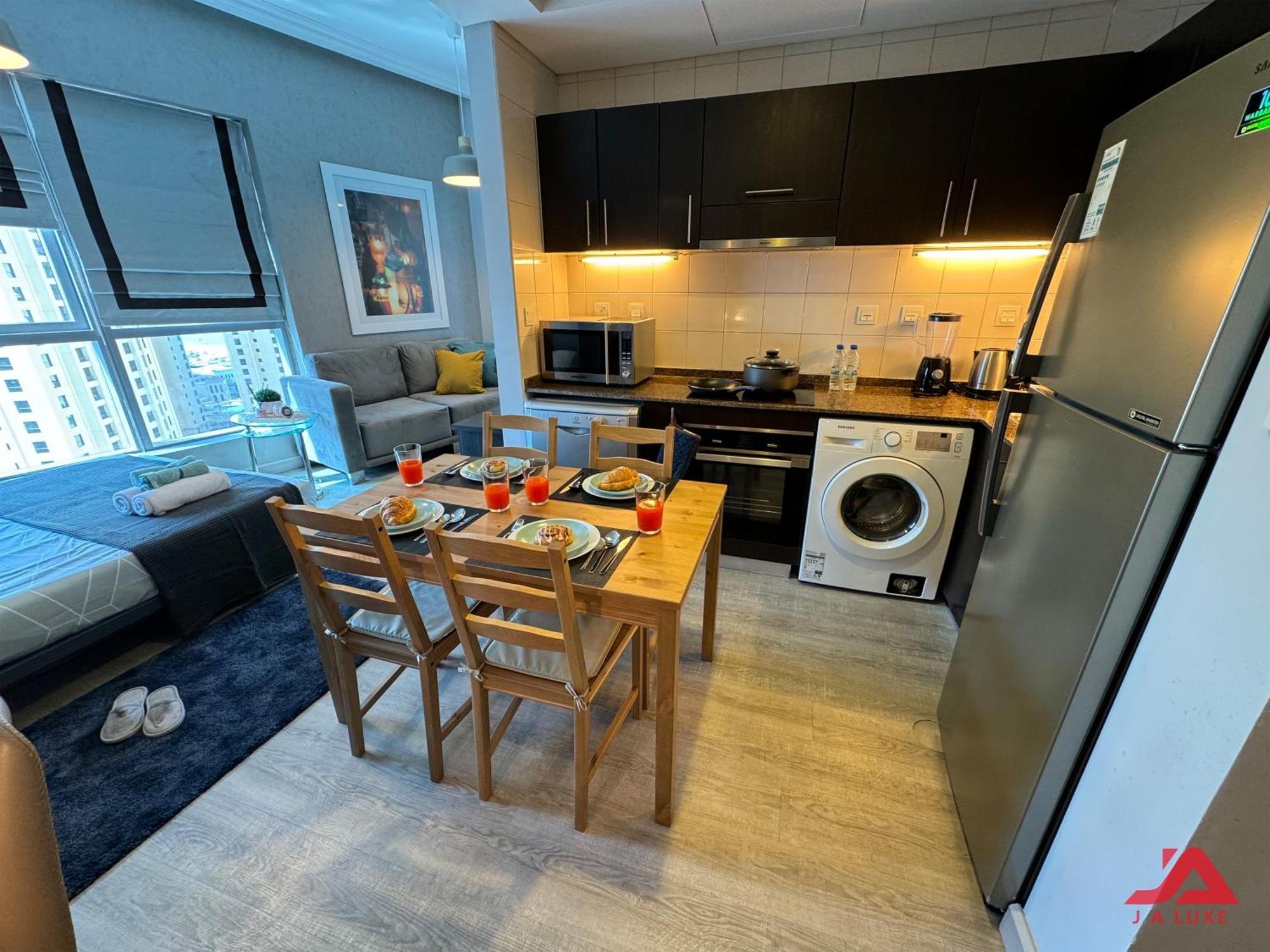 Cozy Marina & Sea View Apt In Bay Central Tower Dubai Marina With Modern Gym & Pool, Steps To Beach & Metro Kültér fotó