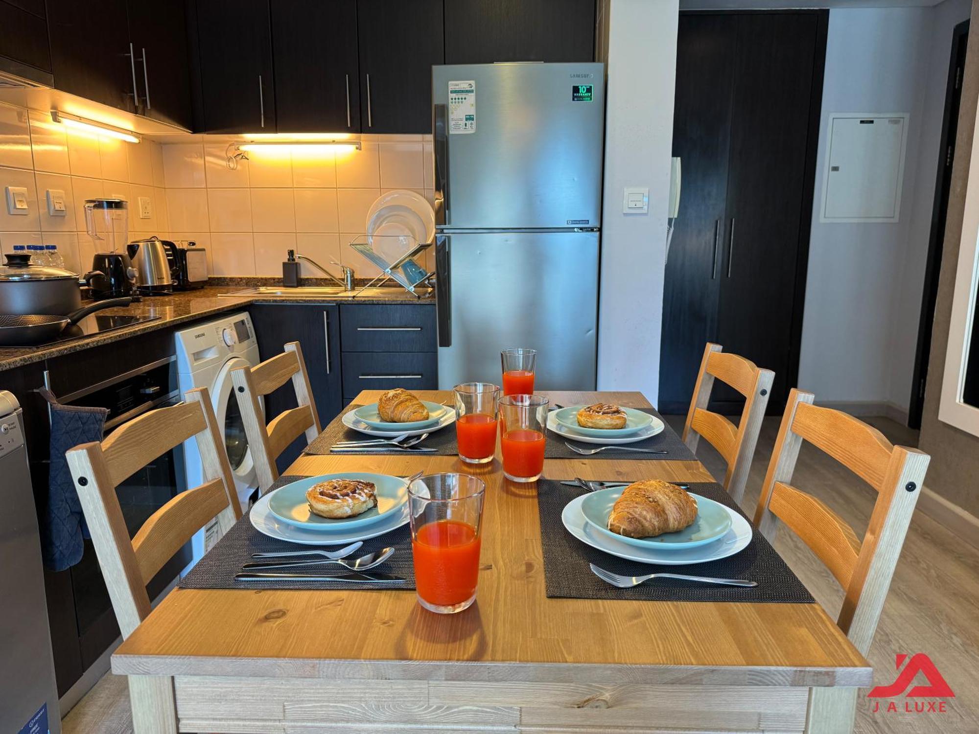 Cozy Marina & Sea View Apt In Bay Central Tower Dubai Marina With Modern Gym & Pool, Steps To Beach & Metro Kültér fotó